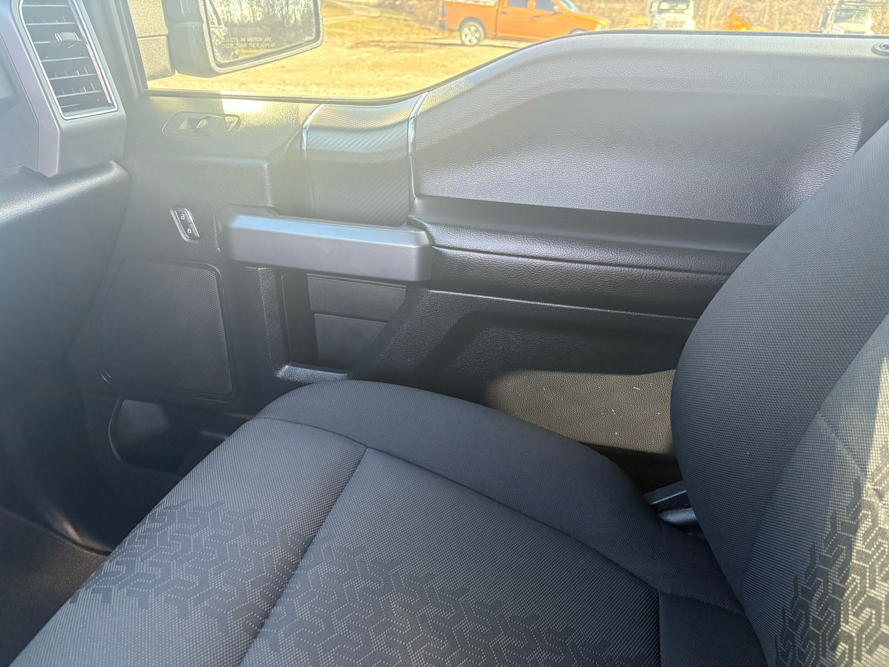 Ford F-150 4WD SuperCrew 145" XLT 2020