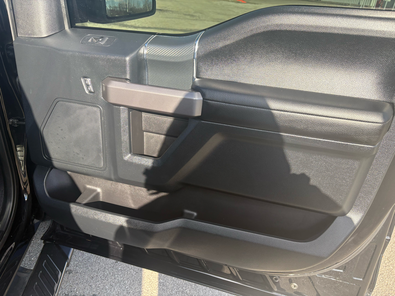 Ford F-150 4WD SuperCrew 145" XLT 2020