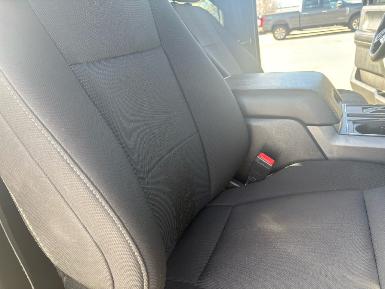 Ford F-150 4WD SuperCrew 145" XLT 2020