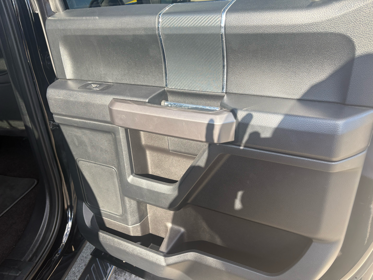 Ford F-150 4WD SuperCrew 145" XLT 2020