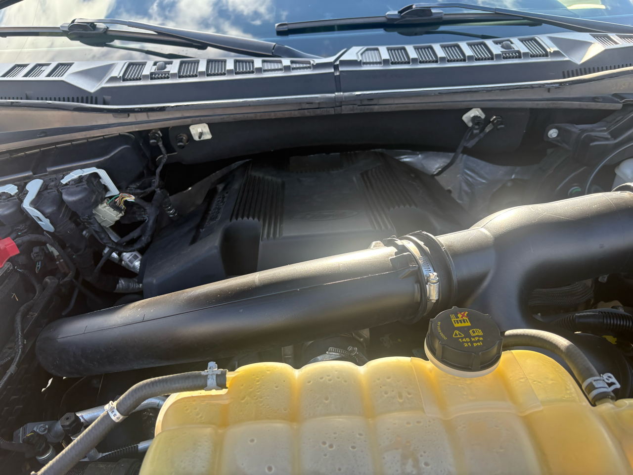 Ford F-150 4WD SuperCrew 145" XLT 2020