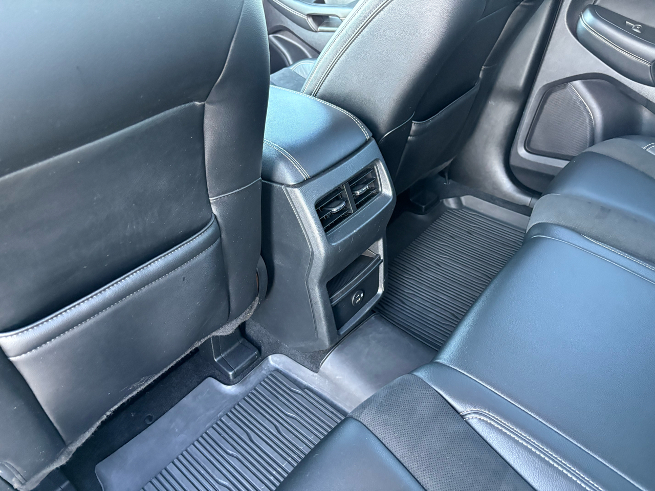 Ford Edge ST AWD 2021