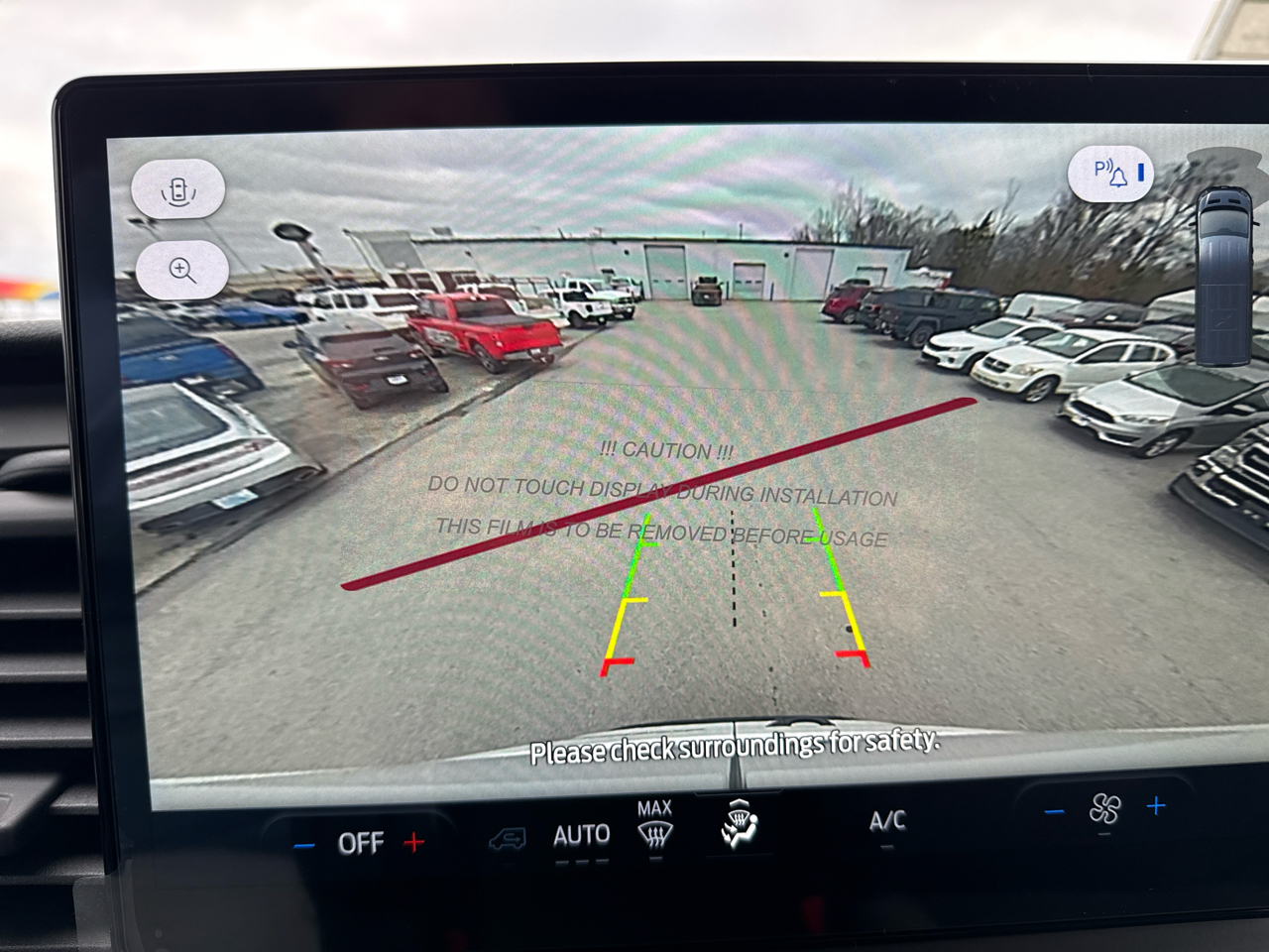 Ford Transit Cargo Van T-250 148" Med Rf 9150 GVWR RWD 2026