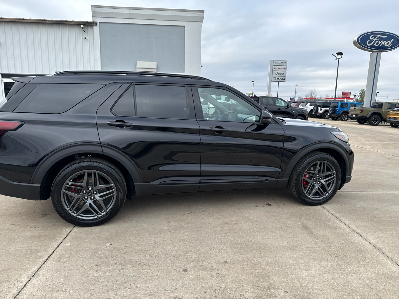 Ford Explorer ST 4WD 2026