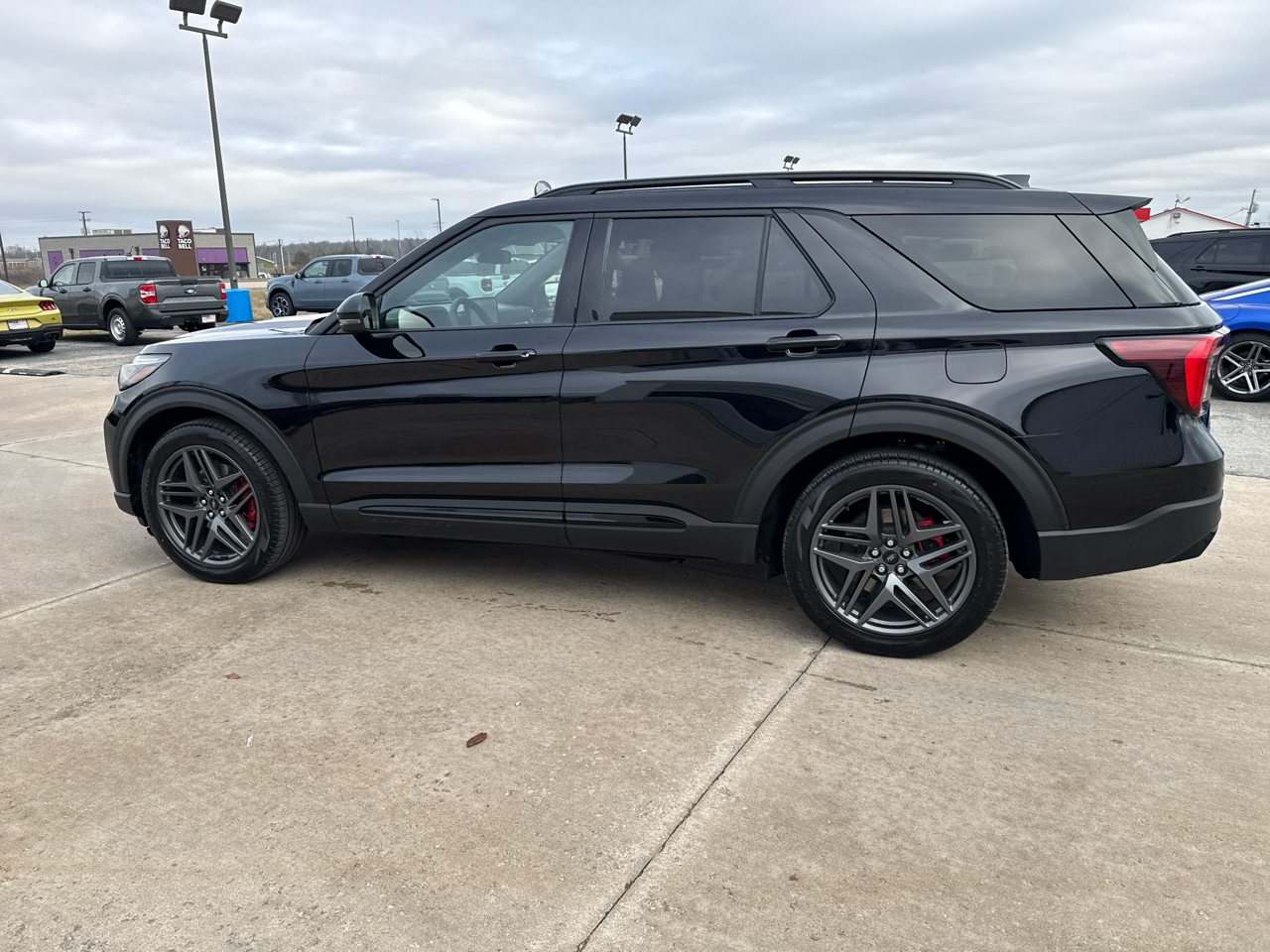 Ford Explorer ST 4WD 2026