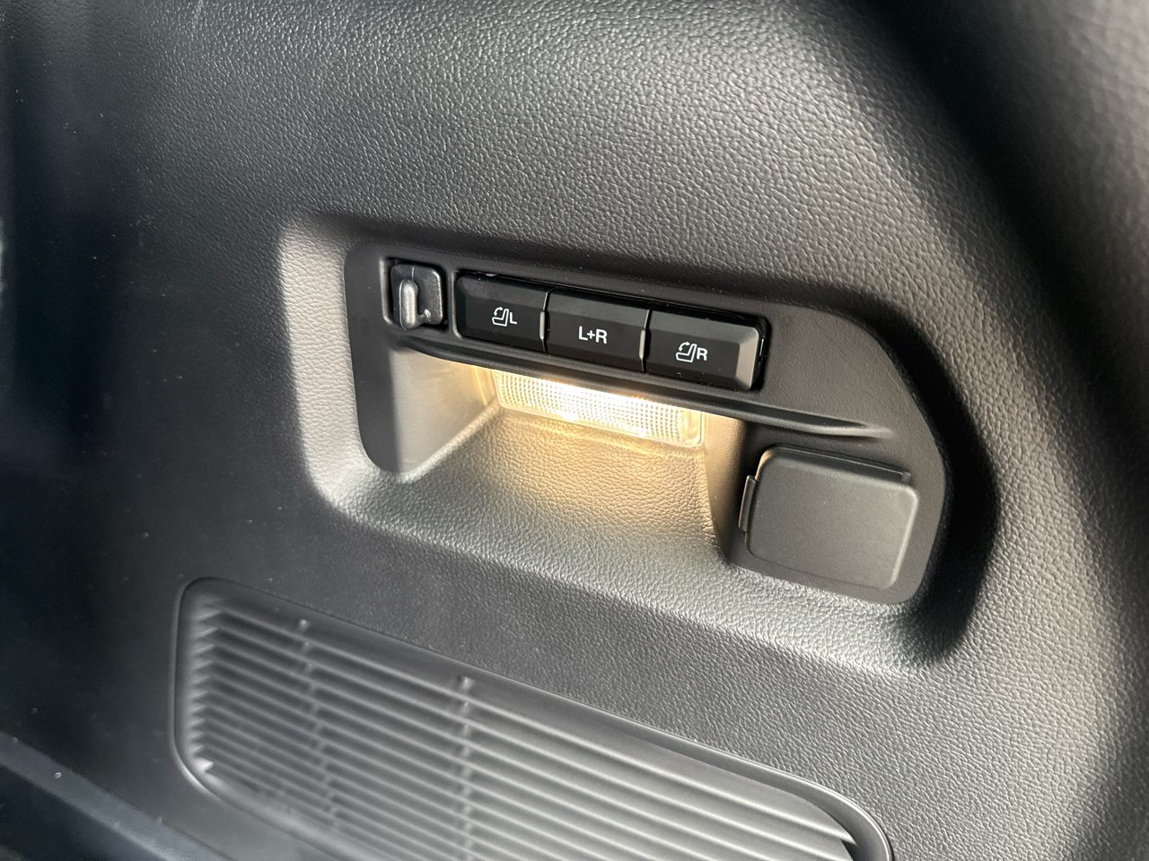 Ford Explorer ST 4WD 2026