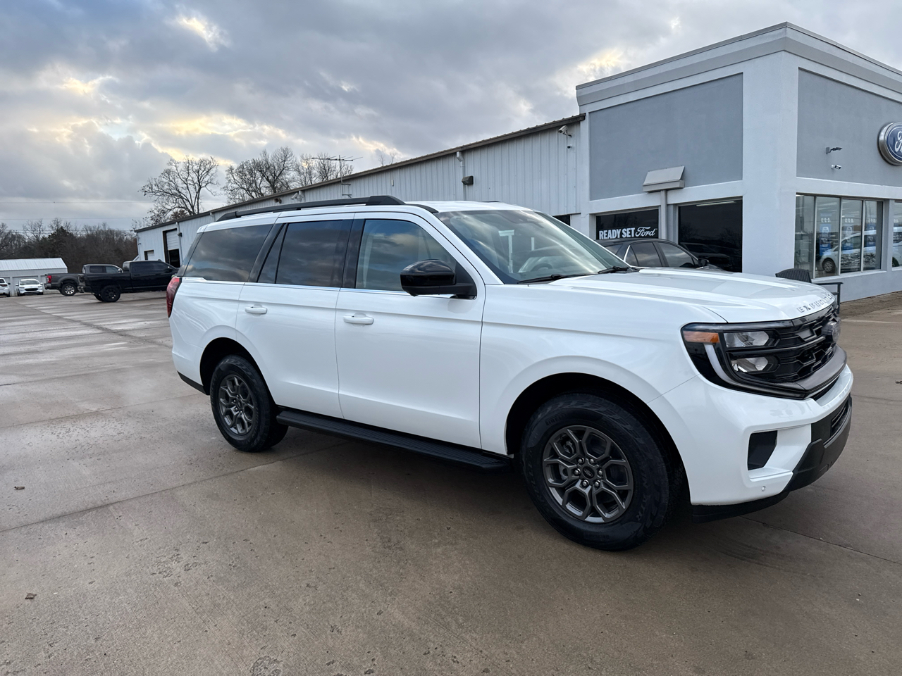 Ford Expedition Active 4x4 2025