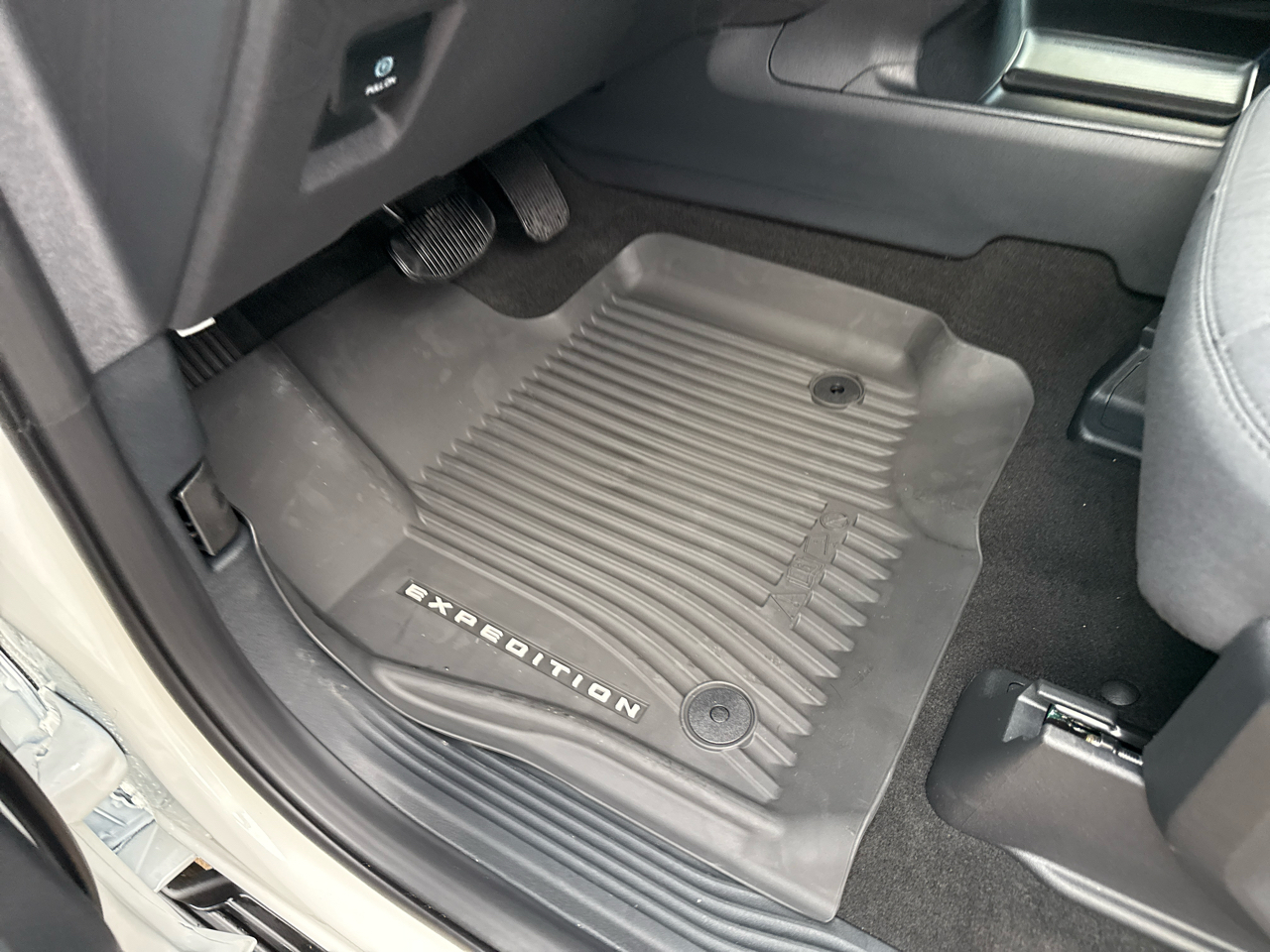 Ford Expedition Active 4x4 2025