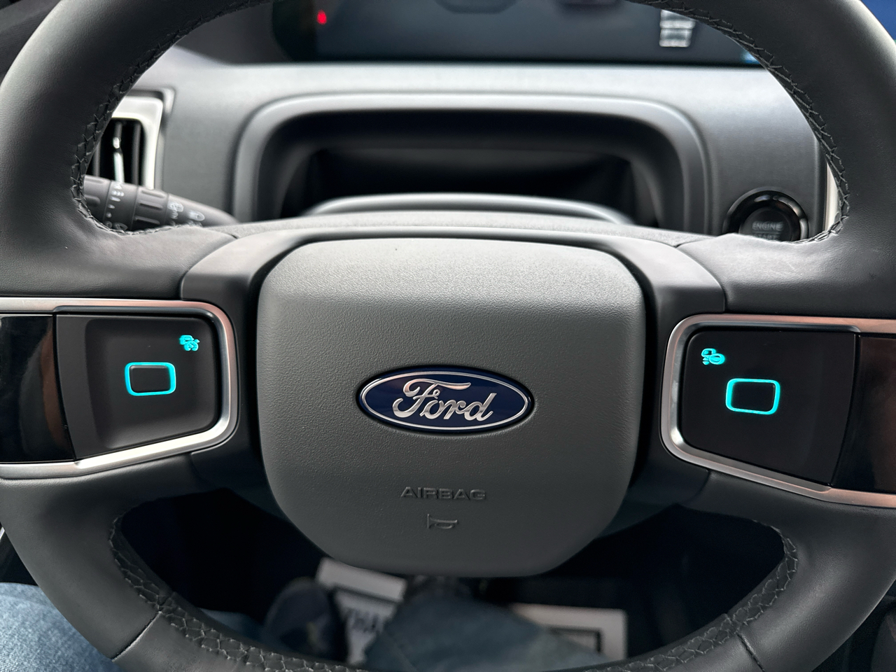 Ford Expedition Active 4x4 2025