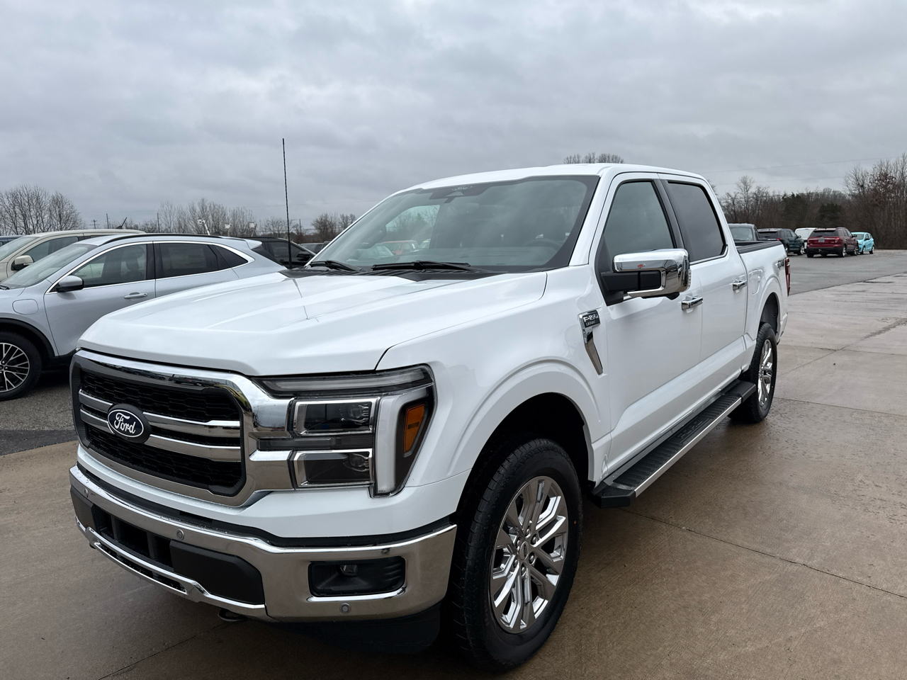 Ford F-150 Lariat 4WD SuperCrew 5.5' Box 2025