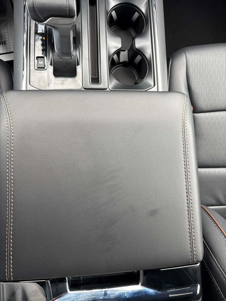 Ford F-150 Lariat 4WD SuperCrew 5.5' Box 2025