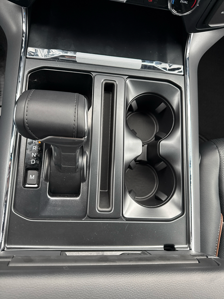 Ford F-150 Lariat 4WD SuperCrew 5.5' Box 2025