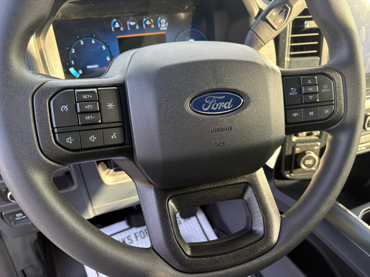 Ford F-150 STX 4WD SuperCab 6.5' Box 2025