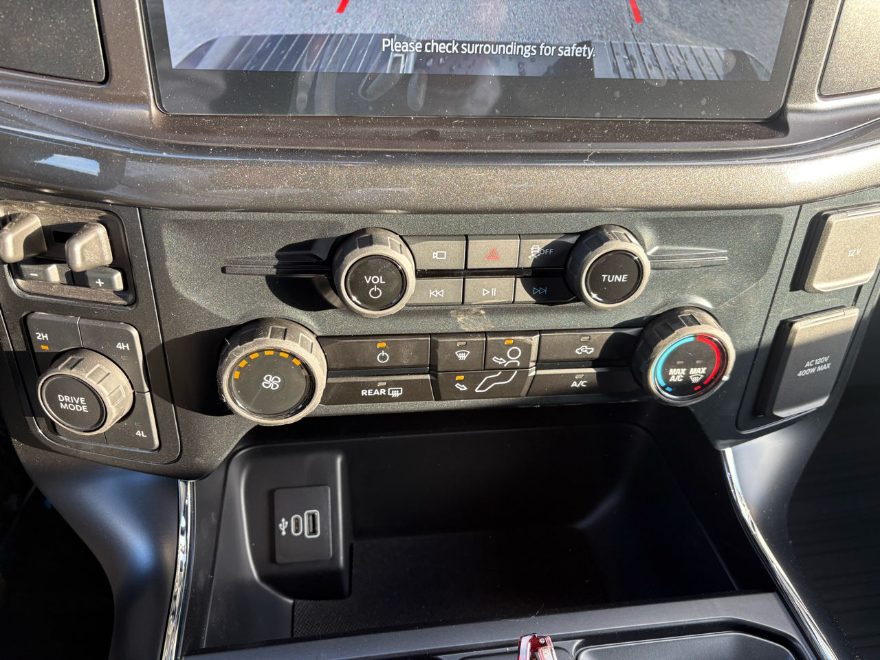 Ford F-150 STX 4WD SuperCab 6.5' Box 2025