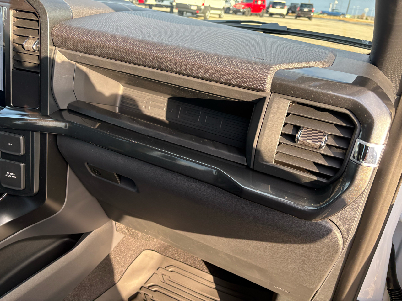 Ford F-150 STX 4WD SuperCab 6.5' Box 2025