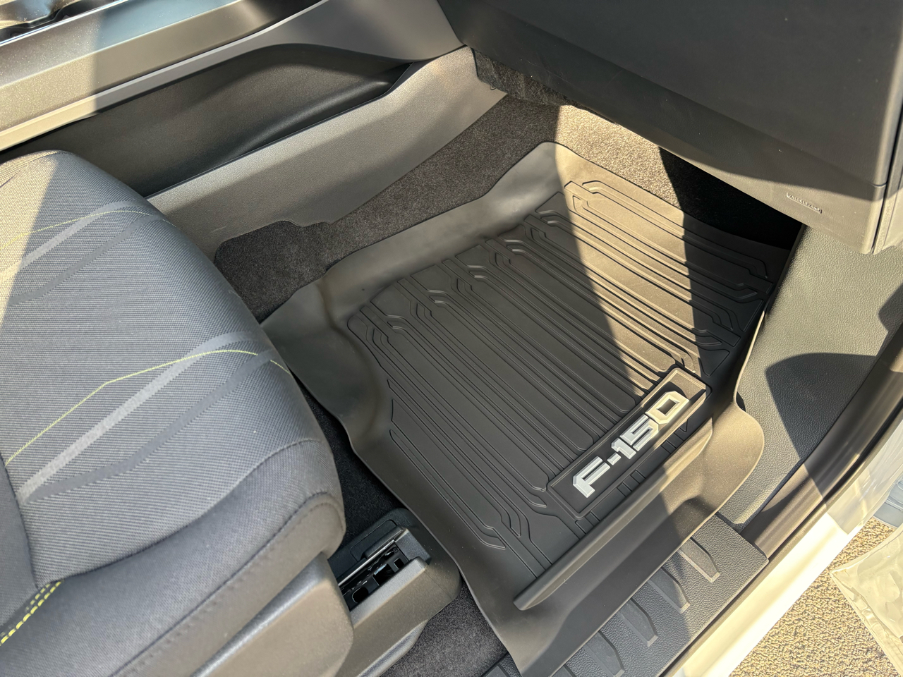 Ford F-150 STX 4WD SuperCab 6.5' Box 2025