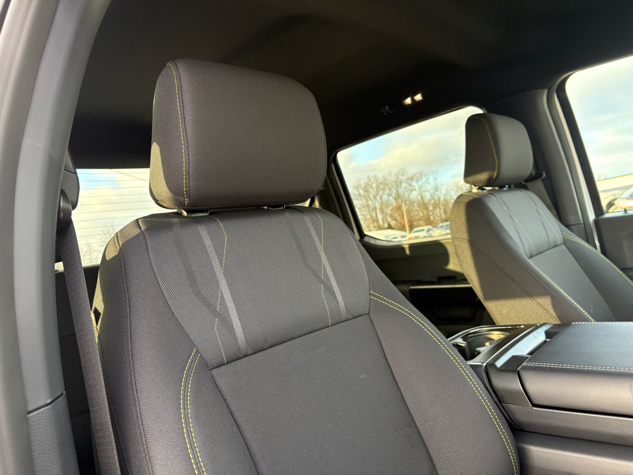 Ford F-150 STX 4WD SuperCab 6.5' Box 2025