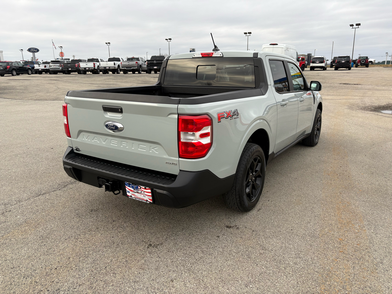 Ford Maverick Lariat AWD SuperCrew 2023