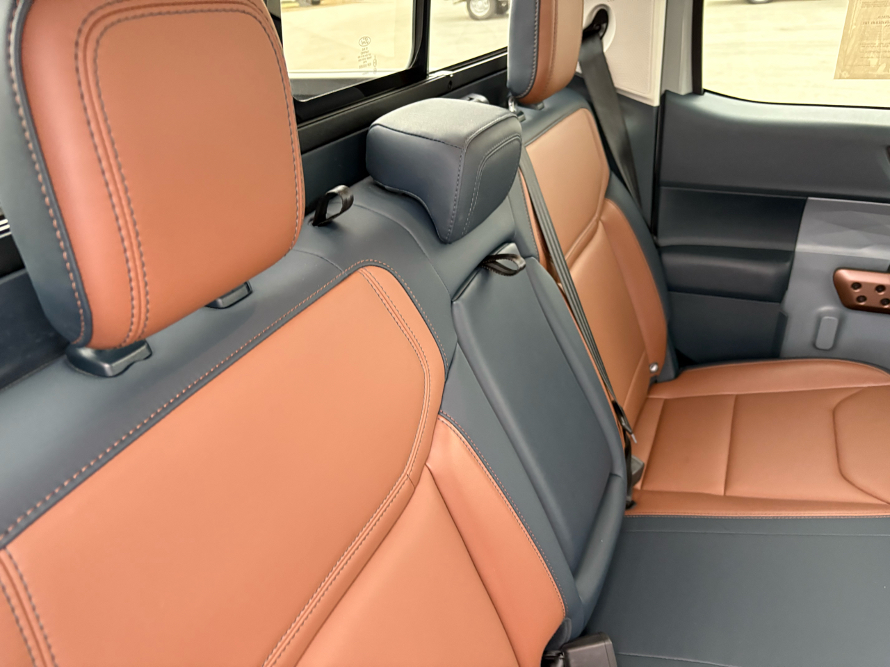 Ford Maverick Lariat AWD SuperCrew 2023