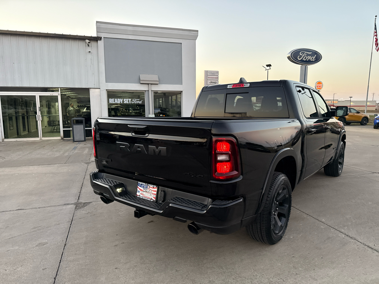 RAM 1500 Big Horn 4x4 Crew Cab 5'7" Box 2026