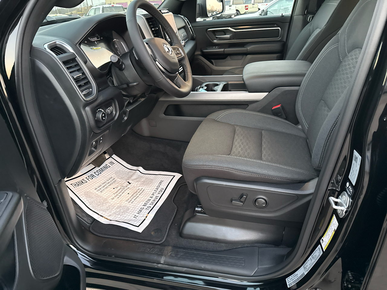 RAM 1500 Big Horn 4x4 Crew Cab 5'7" Box 2026