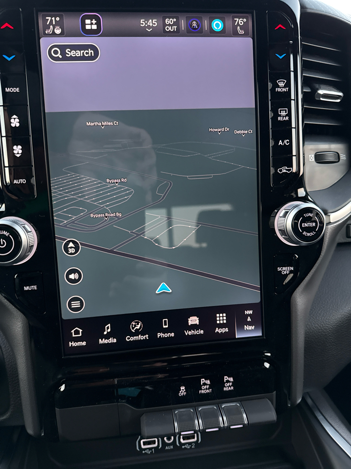 RAM 1500 Big Horn 4x4 Crew Cab 5'7" Box 2026