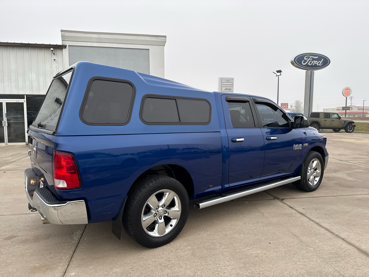 RAM 1500 2WD Quad Cab 140.5" Big Horn 2015
