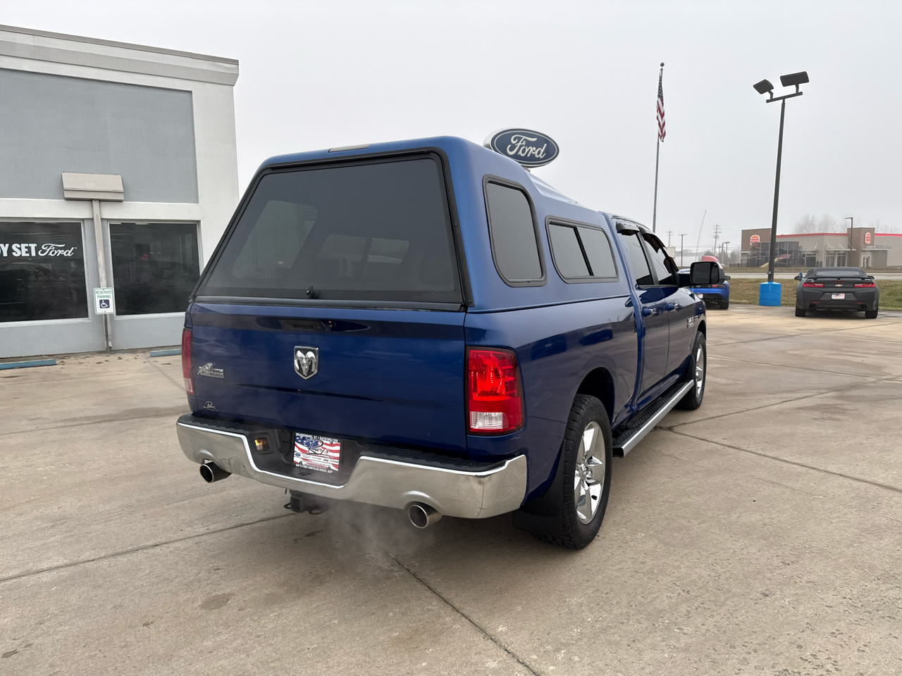 RAM 1500 2WD Quad Cab 140.5" Big Horn 2015