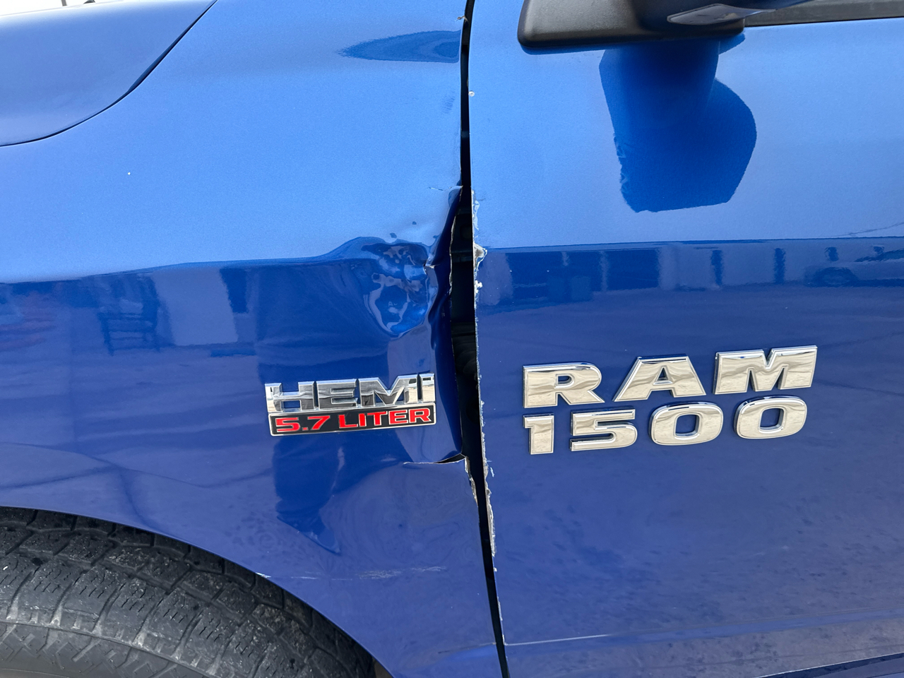 RAM 1500 2WD Quad Cab 140.5" Big Horn 2015