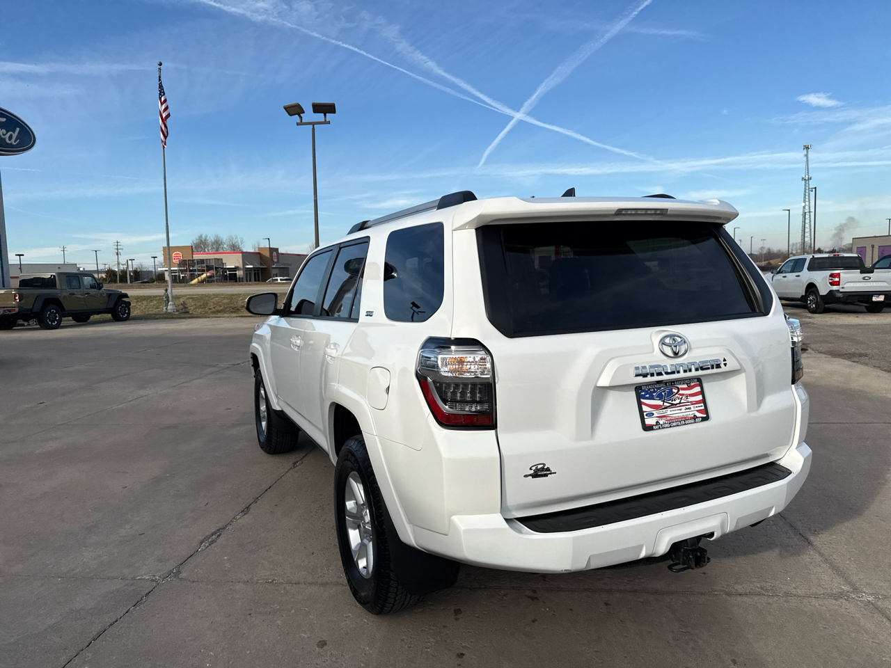 Toyota 4Runner SR5 Premium 4WD (Natl) 2023