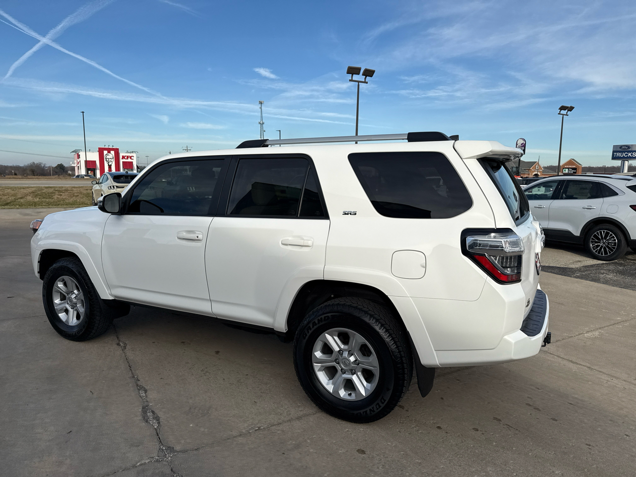 Toyota 4Runner SR5 Premium 4WD (Natl) 2023
