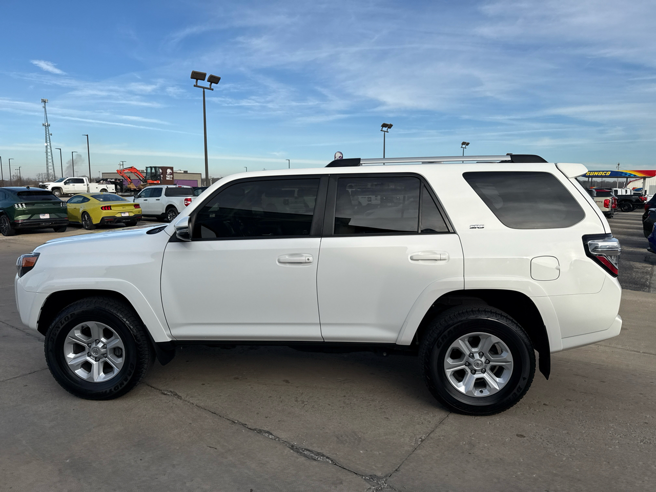 Toyota 4Runner SR5 Premium 4WD (Natl) 2023