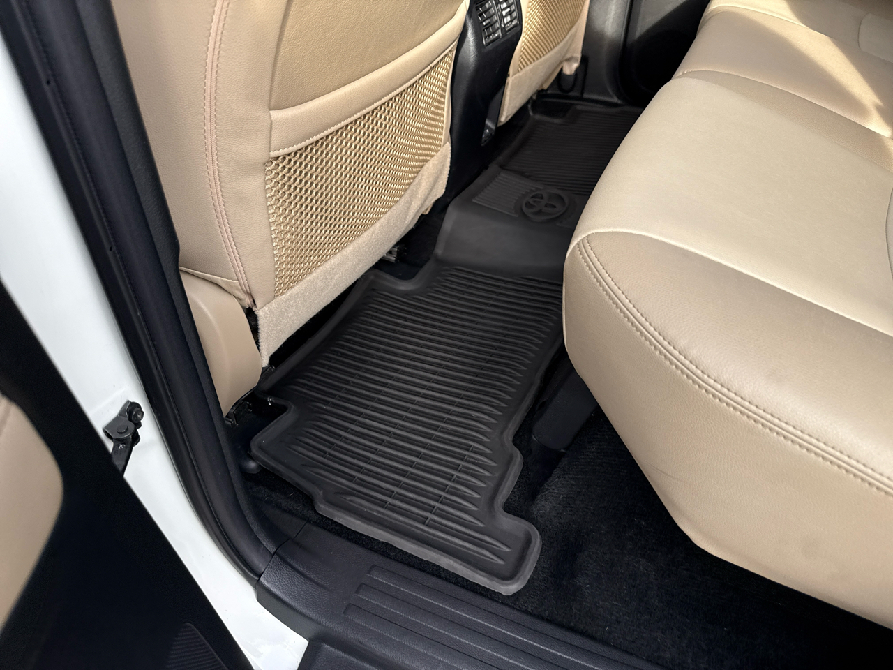 Toyota 4Runner SR5 Premium 4WD (Natl) 2023