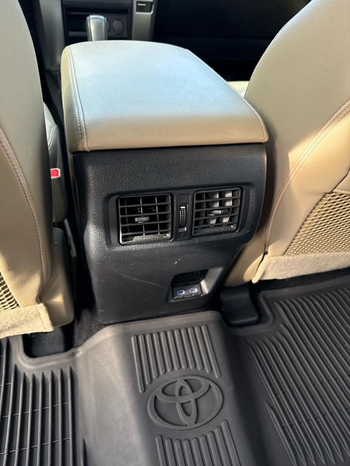 Toyota 4Runner SR5 Premium 4WD (Natl) 2023