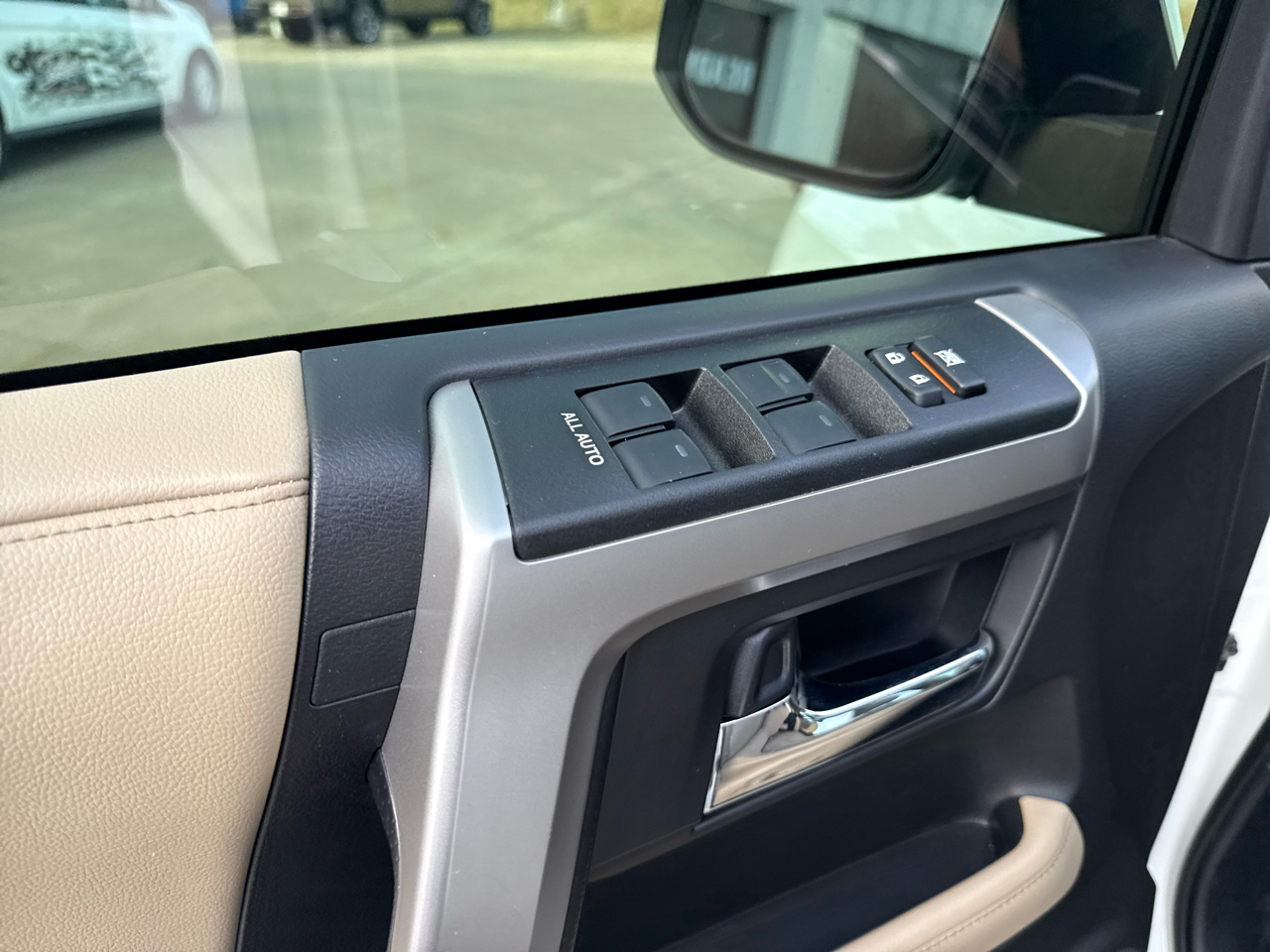 Toyota 4Runner SR5 Premium 4WD (Natl) 2023