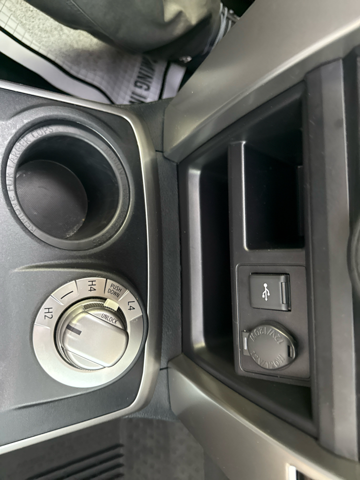 Toyota 4Runner SR5 Premium 4WD (Natl) 2023