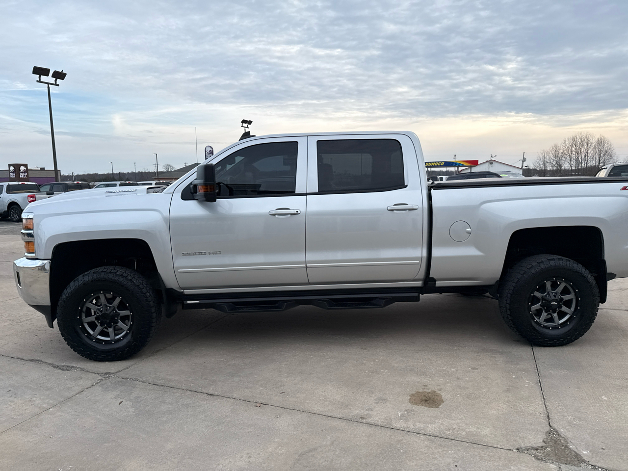 Chevrolet Silverado 2500HD 4WD Crew Cab 153.7" LT 2019