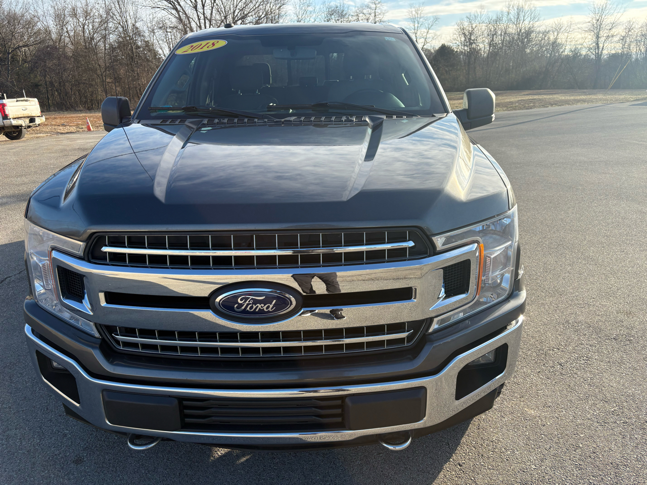 Ford F-150 SuperCrew Crew Cab 139" XLT 4WD 2018