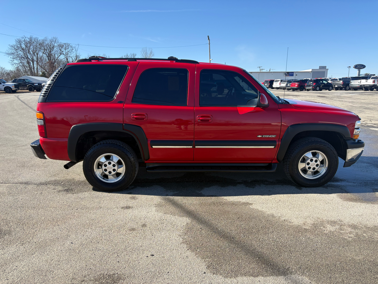 Chevrolet Tahoe 4dr 1500 4WD LT 2002