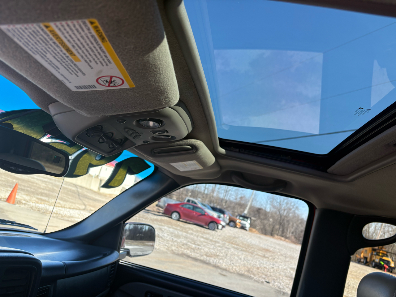 Chevrolet Tahoe 4dr 1500 4WD LT 2002