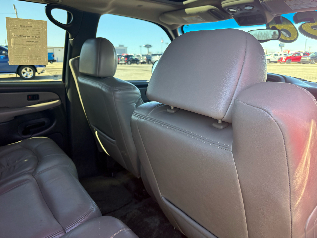 Chevrolet Tahoe 4dr 1500 4WD LT 2002