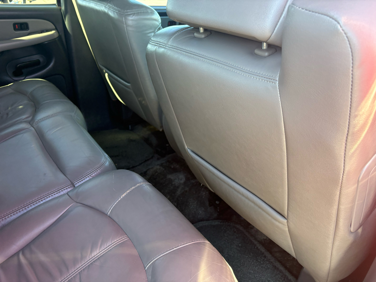 Chevrolet Tahoe 4dr 1500 4WD LT 2002