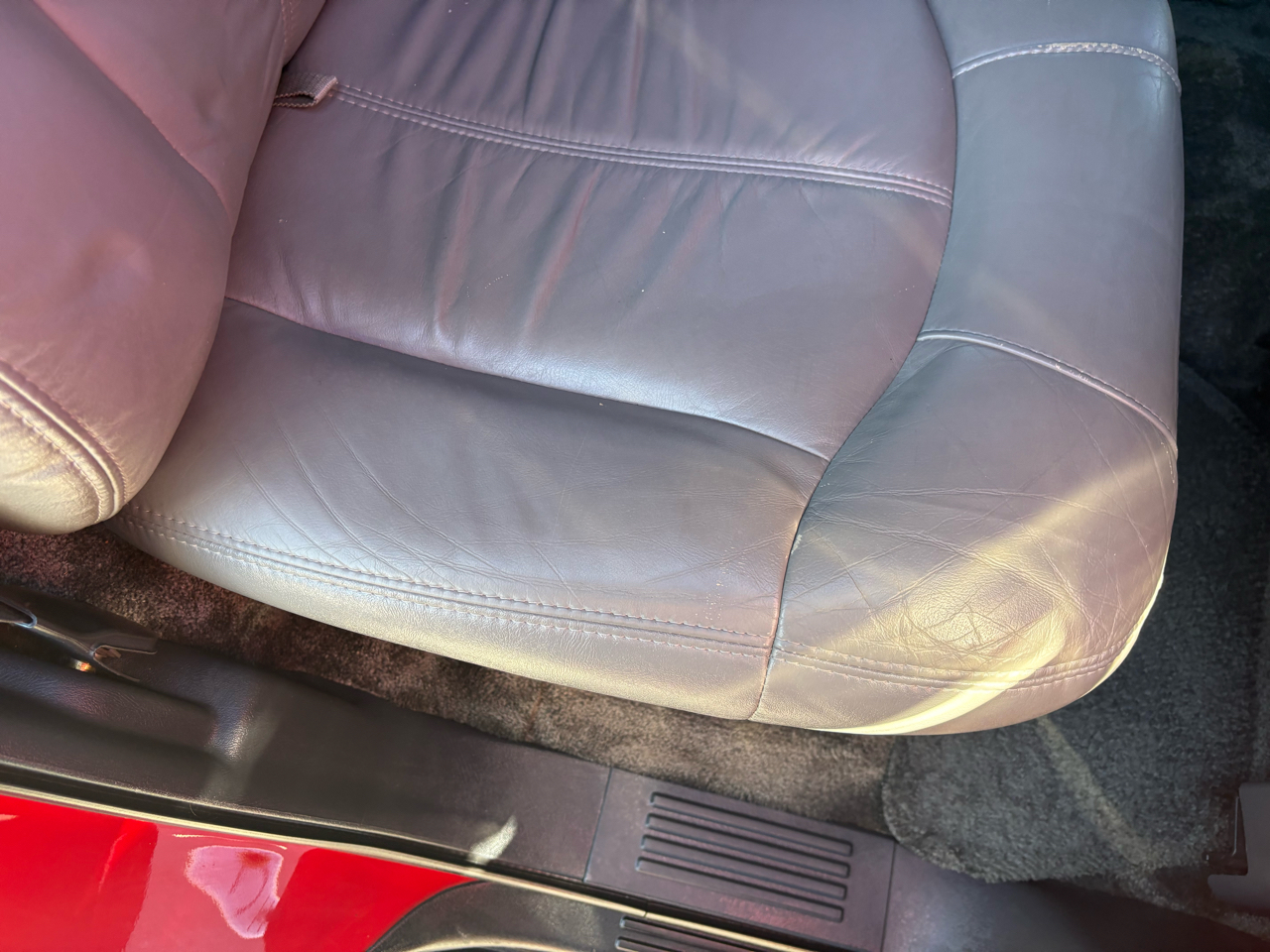 Chevrolet Tahoe 4dr 1500 4WD LT 2002