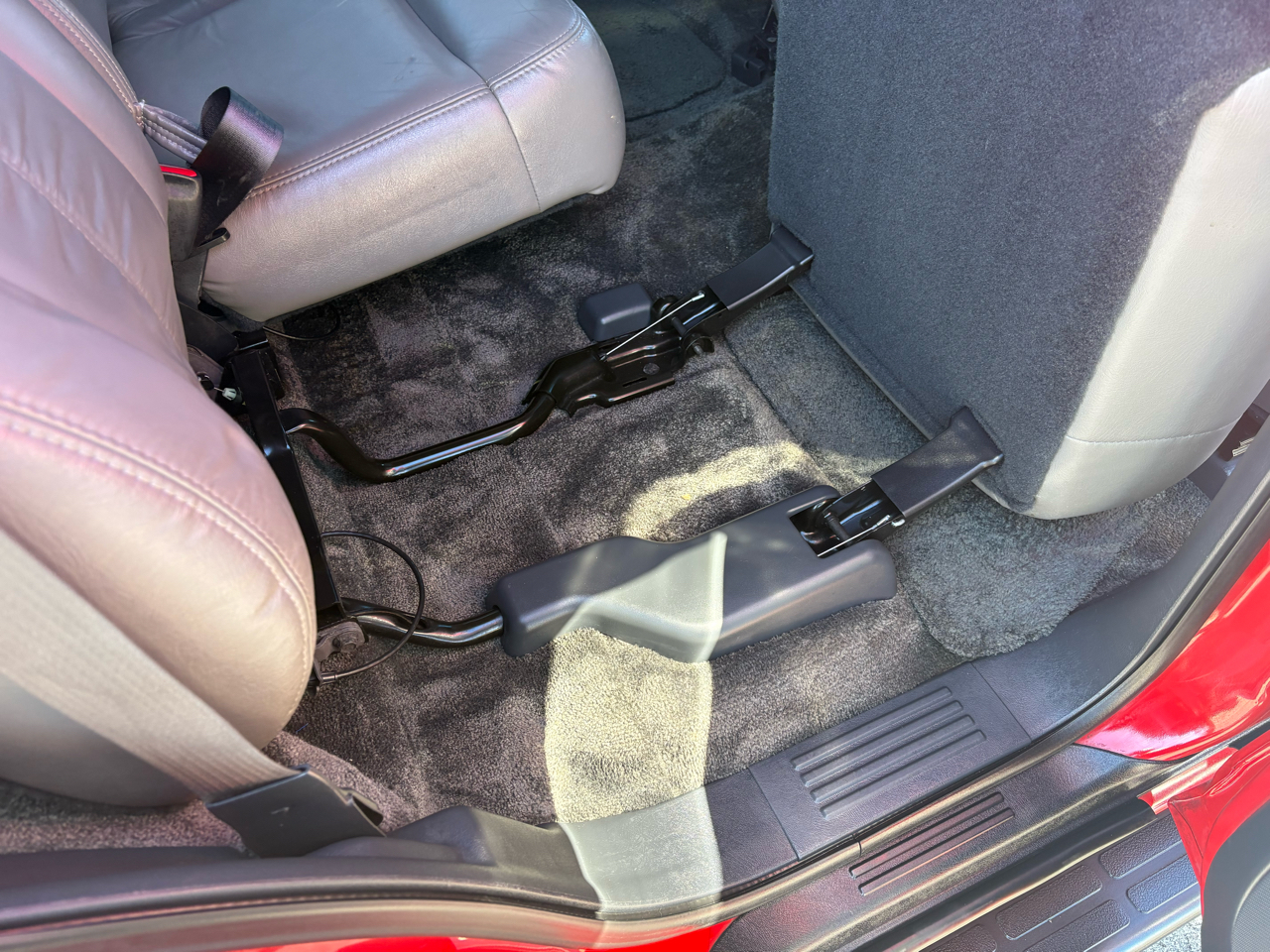 Chevrolet Tahoe 4dr 1500 4WD LT 2002