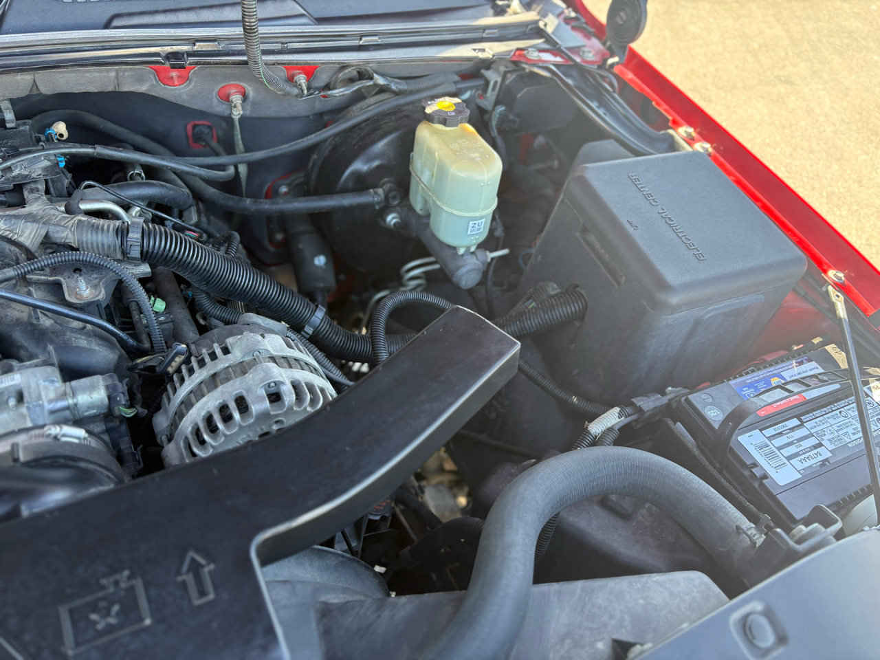 Chevrolet Tahoe 4dr 1500 4WD LT 2002