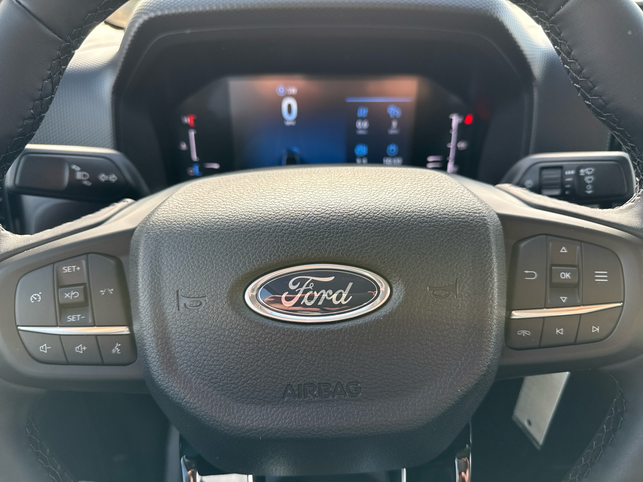 Ford Ranger XLT 4WD SuperCrew 5' Box 2025