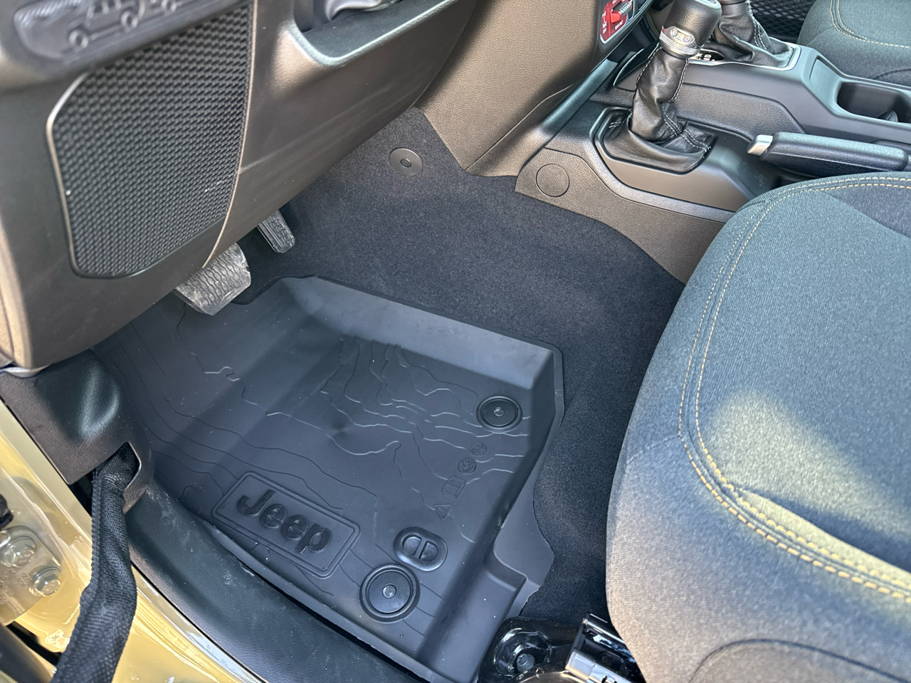 Jeep Wrangler Willys 2 Door 4x4 2026