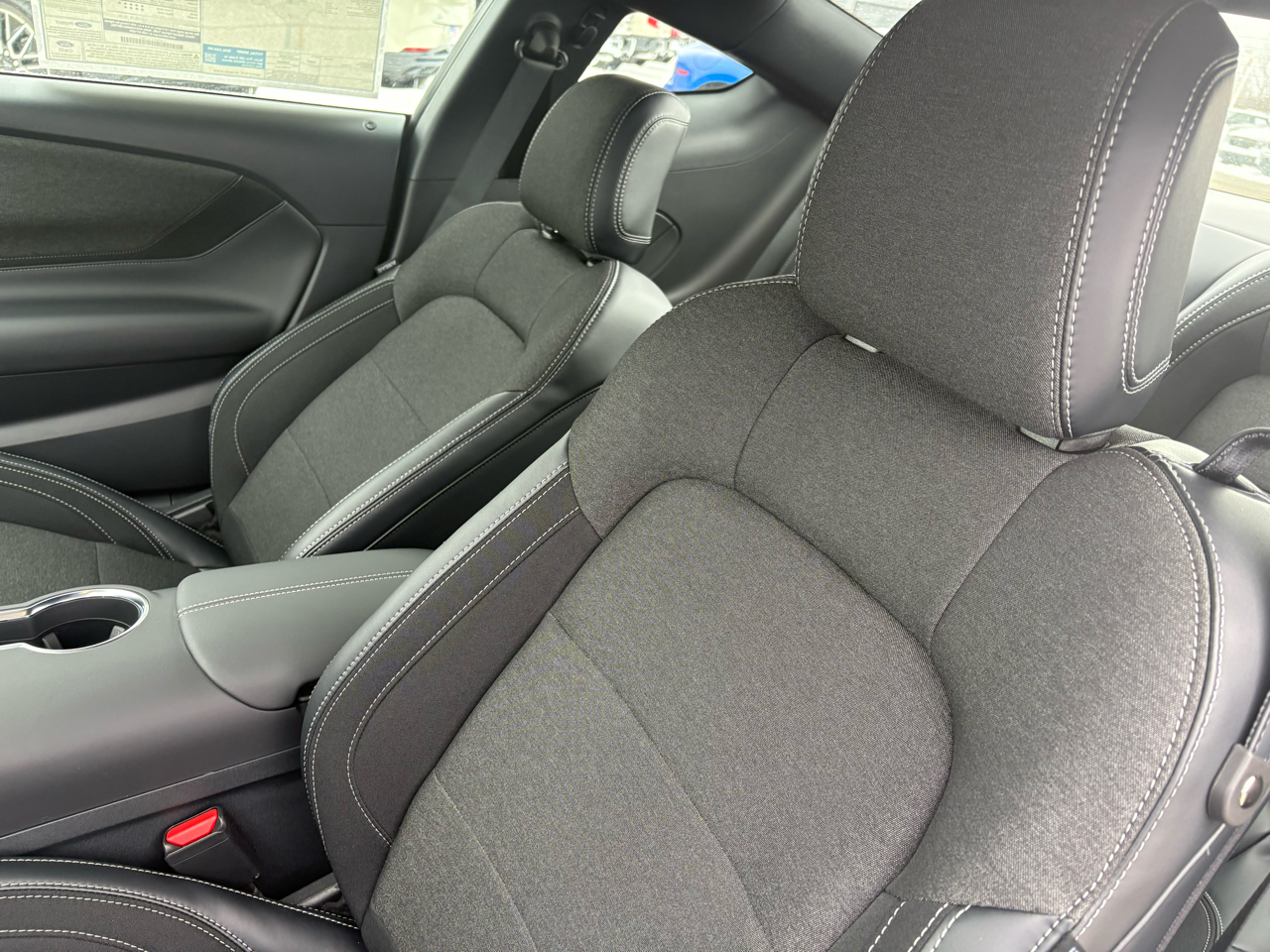 Ford Mustang EcoBoost Fastback 2026