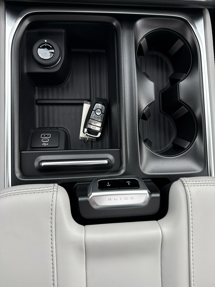 Ford Expedition Max Active 4x4 2026