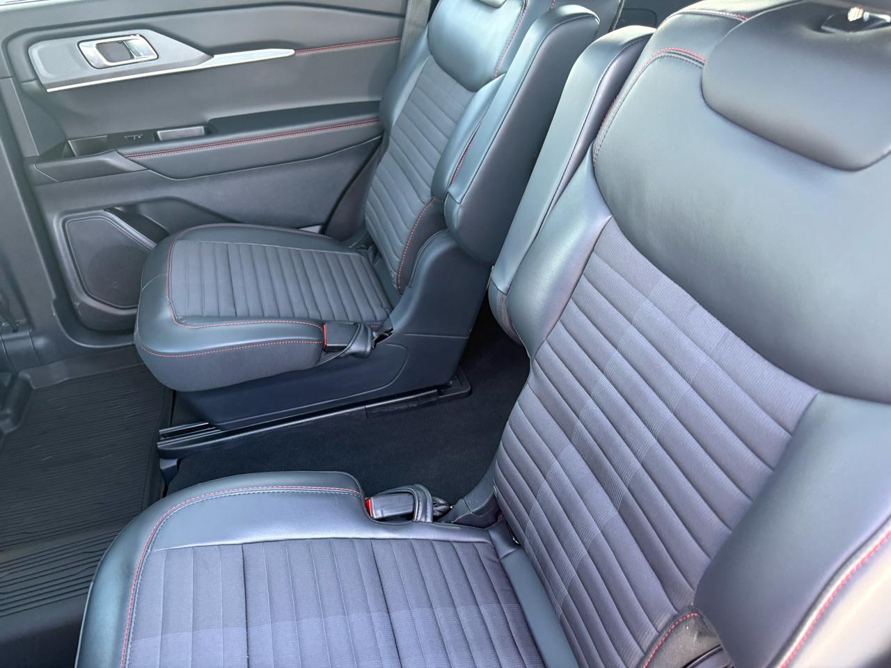 Ford Explorer ST-Line 4WD 2025